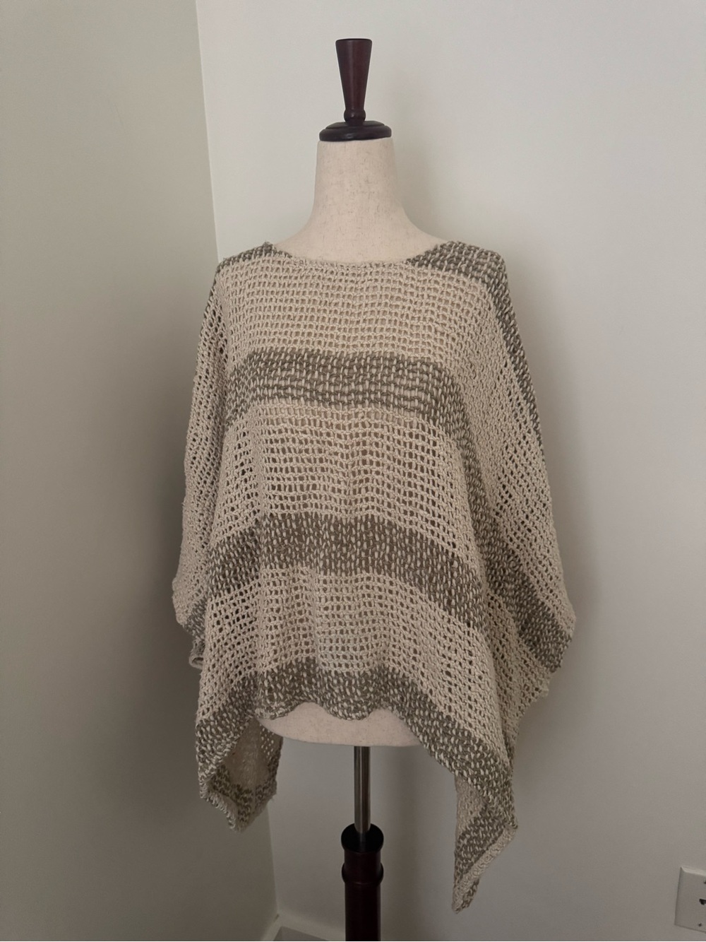 POL Moonara 100% Silk Open Knit Poncho Sweater Natural M